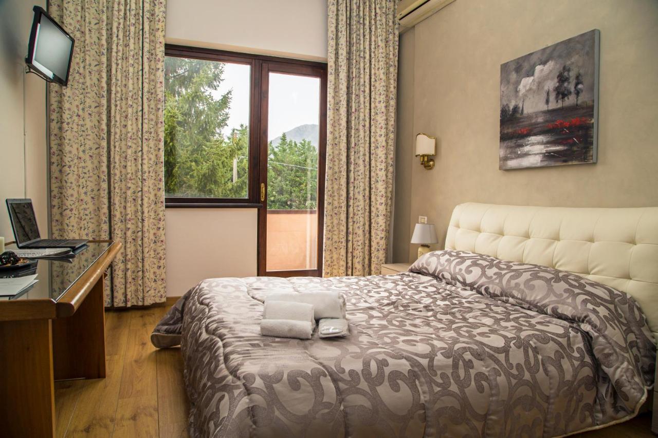 Venafro Palace Hotel Kültér fotó